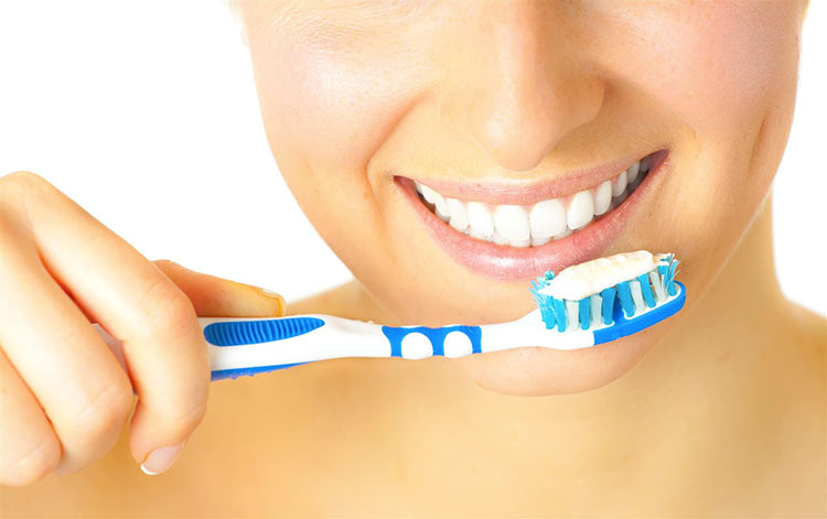 Se Brosser Regulierement Les Dents Reduit Le Risque D Insuffisance Cardiaque Buccotherm Se Brosser Regulierement Les Dents Reduit Le Risque D Insuffisance Cardiaque Buccotherm